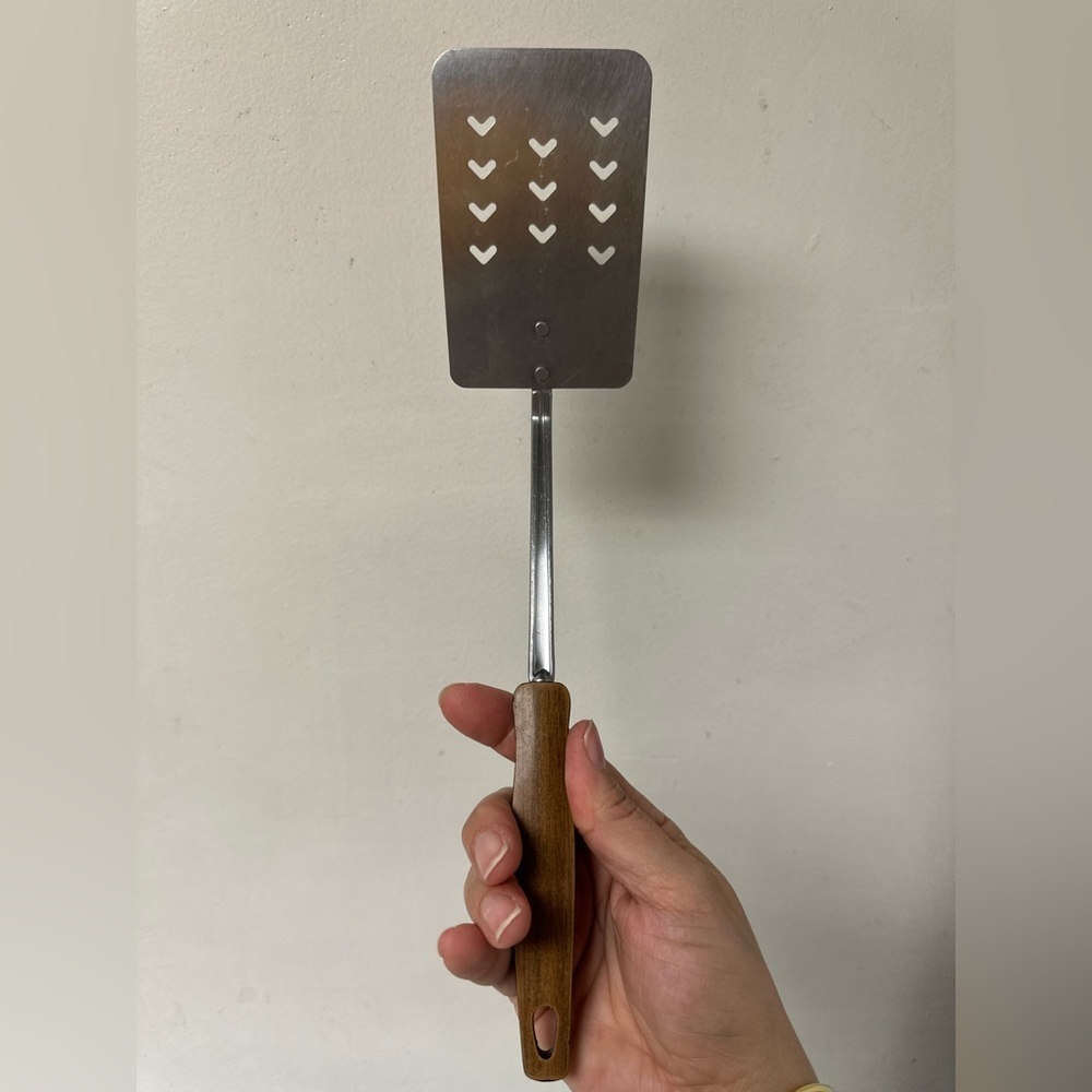 EKCO USA Faux Wood & Black Handle SLOTTED STAINLESS SPATULA FLIPPER Vtg Heart